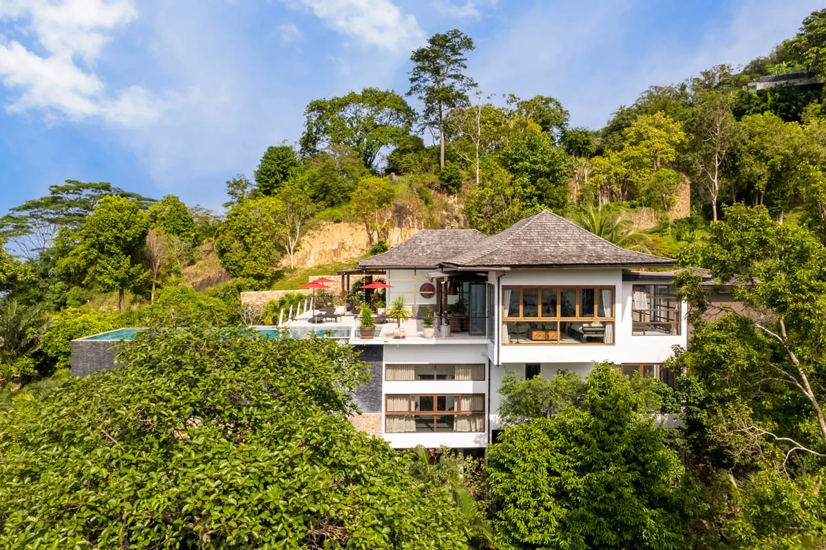 Completed luxury villa construction by Samui Modern Construction on Koh Samui